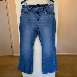 Banana Republic Blue Bootcut Fit Jeans Womens Size 33 / 16 Boot Cut